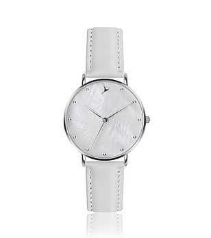 Дамски часовник в бяло и сребристо Alexandra снимка