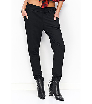 Дамски панталон в черно Varina с памук снимка