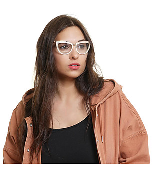 Дамски рамки за очила котешко око в цвят крем снимка