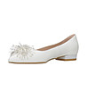 Бели дамски кожени обувки с декорация Tina-2 снимка
