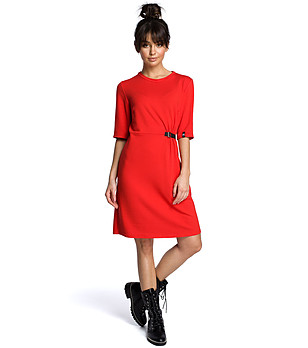 Червена рокля с декоративен елемент Pamela снимка