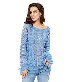 Дамски пуловер в синьо Vivian снимка