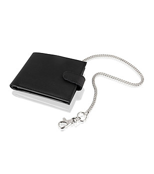Черен портфейл от естествена кожа с карабинер снимка
