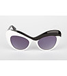 Елегантни дамски слънчеви очила тип котешко око в черно и бяло-1 снимка