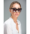 Ефектни дамски слънчеви очила в черно-1 снимка