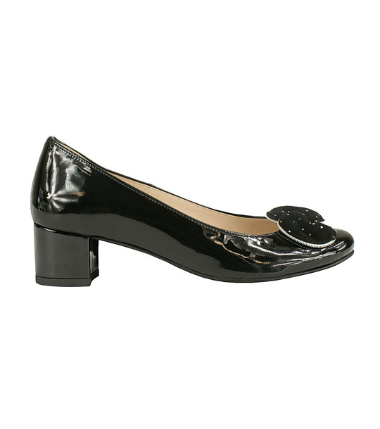 Дамски лачени обувки в черно Dinah снимка