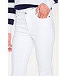 Дамски бели дънки с памук Cammie за ръст до 160 см-1 снимка