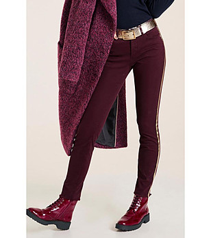 Дамски памучни дънки в цвят бордо Betina за ръст от 160 до 175 см снимка