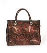 Дамска многоцветна кожена чанта с флорални мотиви-0 снимка