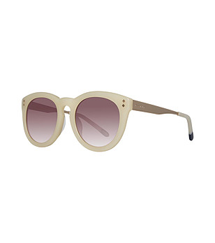 Дамски слънчеви очила в цвят крем тип котешко око снимка