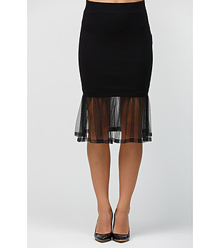 Черна памучна пола с тюл Asia снимка