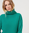 Дамски вълнен пуловер в цвят емералд Margaret-2 снимка
