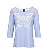 Блуза на райе в синьо и бяло с декорация от дантела Janet-1 снимка