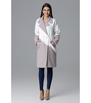 Дамско палто в бежово и бяло Alexa снимка