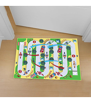 Многоцветна постелка Детска игра 52х75 см снимка