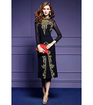 Рокля в черно и златисто Daniela снимка