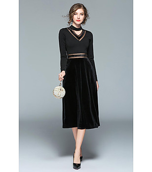 Черна рокля Brina снимка