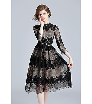 Черна рокля с прозрачна материя Laverne снимка