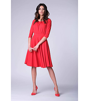 Червена разкроена рокля Asia снимка