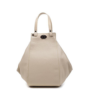 Светлобежова дамска кожена чанта с нестандартен дизайн Modelia снимка