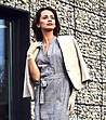 Бежово дамско сако с памук Mila-2 снимка