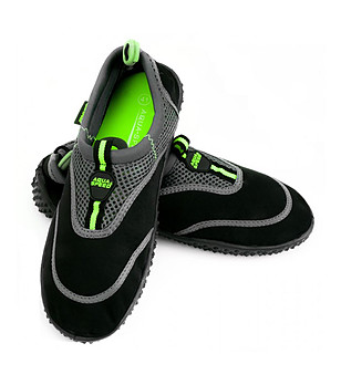 Аква обувки в черно, сиво и зелено  снимка