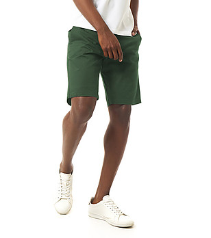 Памучни мъжки къси панталони в зелен нюанс Claudio снимка