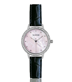 Сребрист дамски часовник с каишка с релеф и кристали Tiffany снимка