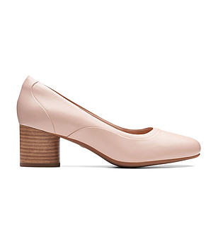 Дамски кожени обувки в розов нюанс Cosmo снимка