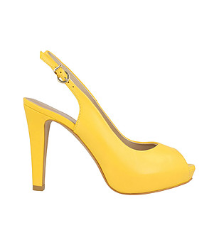 Дамски жълти кожени сандали на платформа и ток Sila снимка