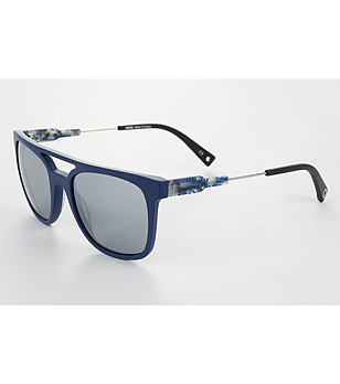 Сини мъжки слънчеви очила снимка