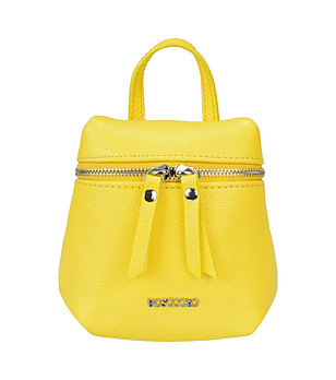Малка жълта дамска кожена чанта Dina снимка