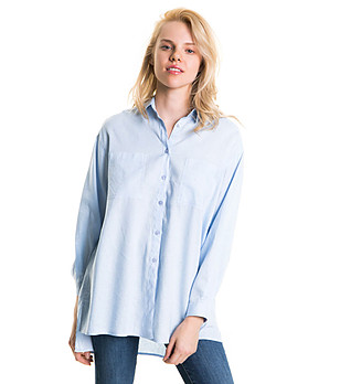 Дамска светлосиня риза с лен Hilarie снимка