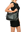 Дамска кожена чанта за рамо в черно Hestia -4 снимка