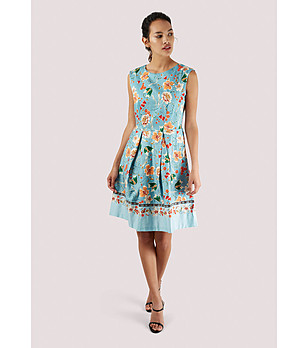Светлосиня памучна рокля с флорален принт Zirona снимка
