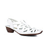 Бели дамски кожени обувки на ток Merina-2 снимка