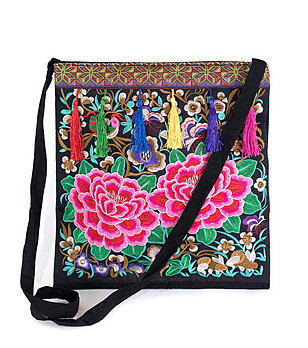 Многоцветна дамска чанта с пискюли Marlita снимка