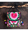 Дамска многоцветна чанта с ефектни помпони Aliza-4 снимка