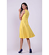 Жълта рокля с набори при талията Evelina-1 снимка