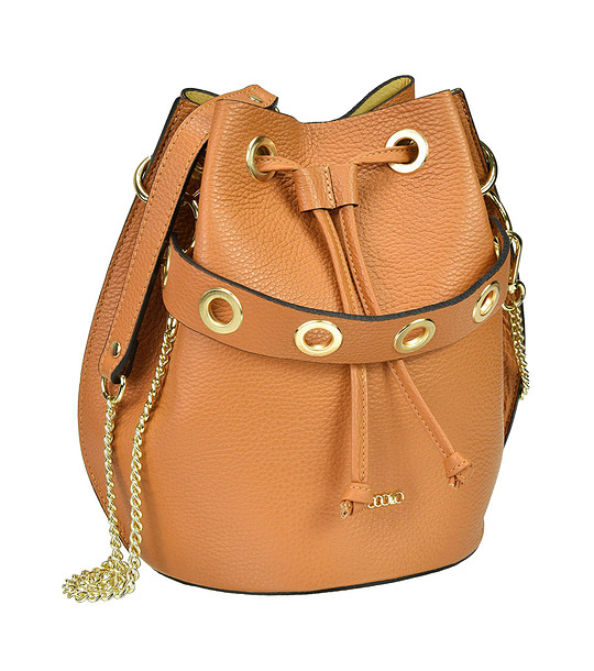 Дамска кожена чанта в цвят камел Tiara снимка