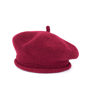 Червен дамски плетен каскет с вълна снимка