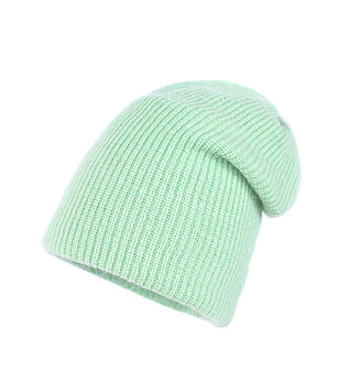 Дамска зимна шапка в зелено снимка