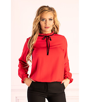 Червена елегантна блуза Kamela снимка