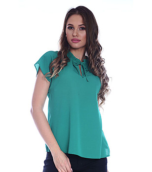 Дамска блуза в зелен нюанс Kamea снимка