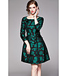 Черна рокля на зелени цветя Regina-4 снимка