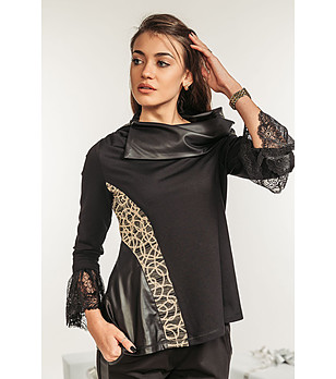 Черна дамска блуза с бежова дантела снимка