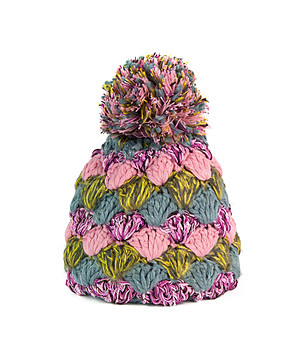Плетена дамска многоцветна шапка снимка
