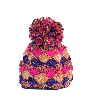 Дамска плетена шапка с многоцветни мотиви снимка
