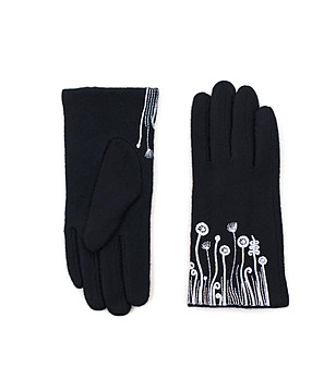 Черни дамски ръкавици с бели бродерии снимка