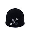 Черна дамска вълнена шапка с бродирани цветя-0 снимка